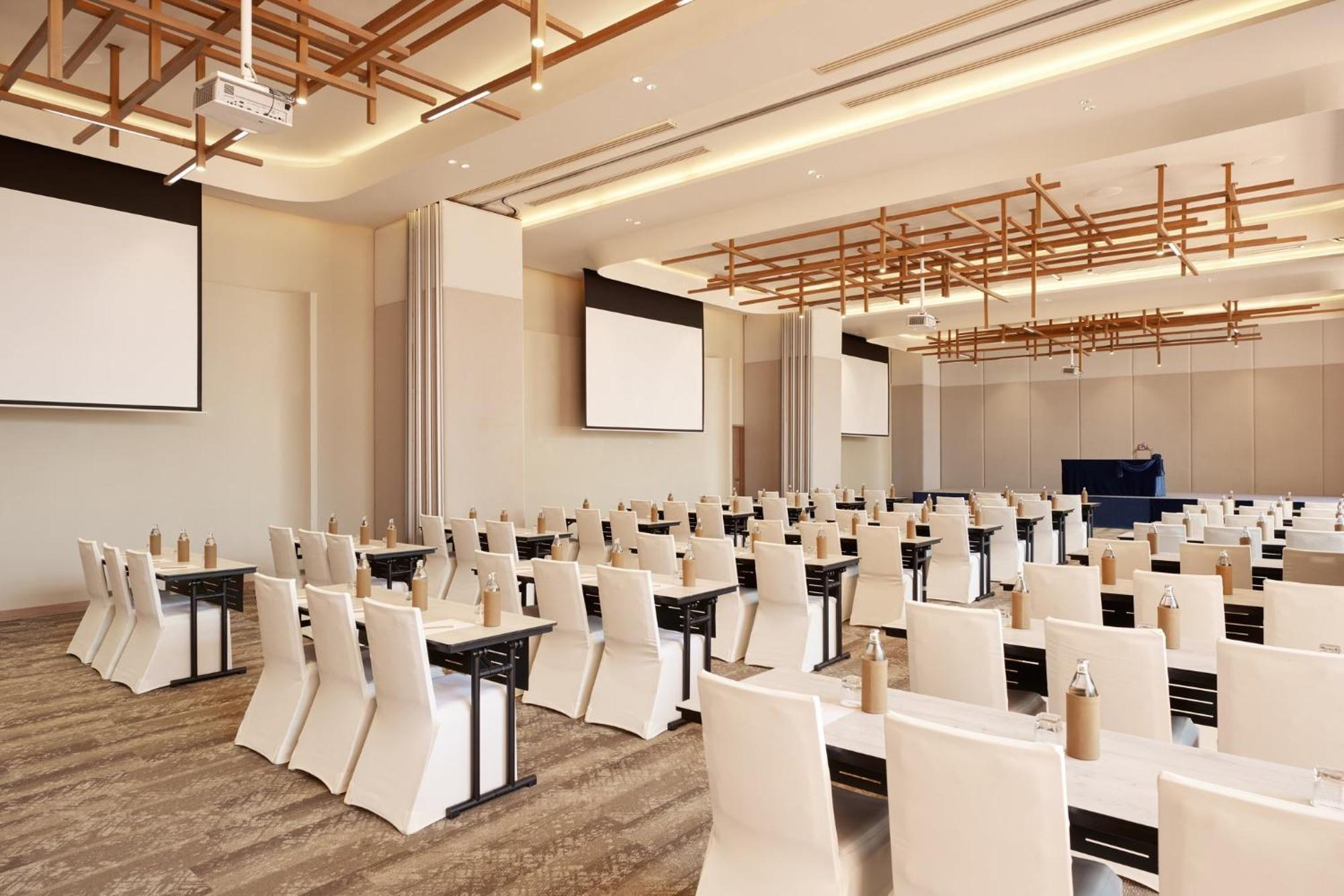 Hotel Centara Ubon Ubon Ratchathani Esterno foto